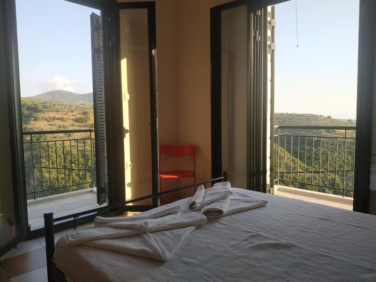 Papadeas Villas Megali Mantineia Exteriér fotografie