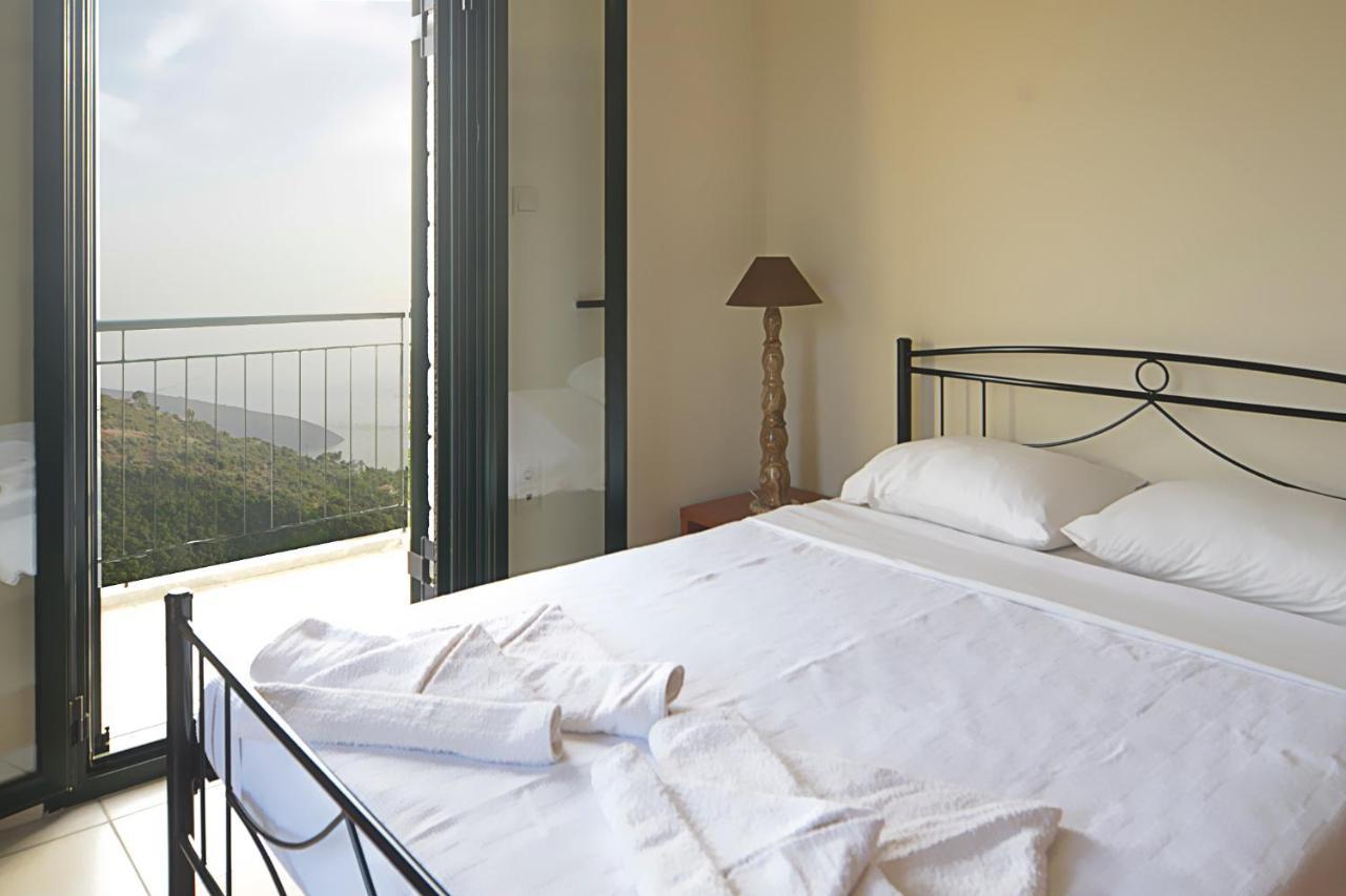 Papadeas Villas Megali Mantineia Exteriér fotografie
